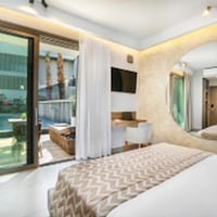 Luxury accommodation - 2,452 Apartments & Holiday Homes